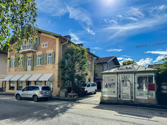 Denkmalgeschütztes Wohn- und Geschäftshaus an der Tutzinger Hauptstraße