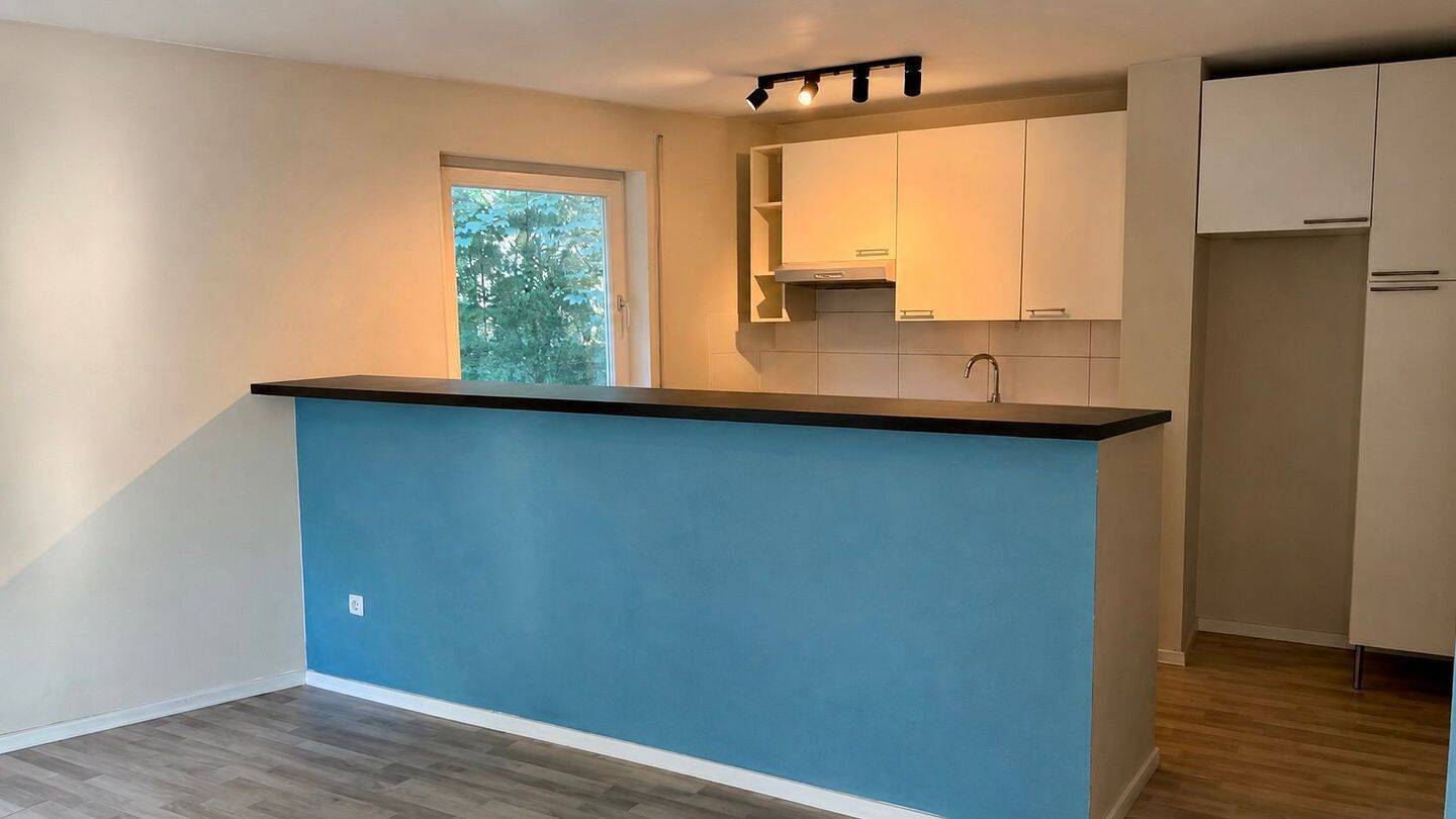 2-Zimmer-Wohnung mit großem Balkon im Komponistenviertel - befristet bis 05/31 - Foto 1