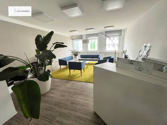Stuttgart-Zentrum: Provisionsfrei! Moderne und großzügig geschnittene Bürofläche