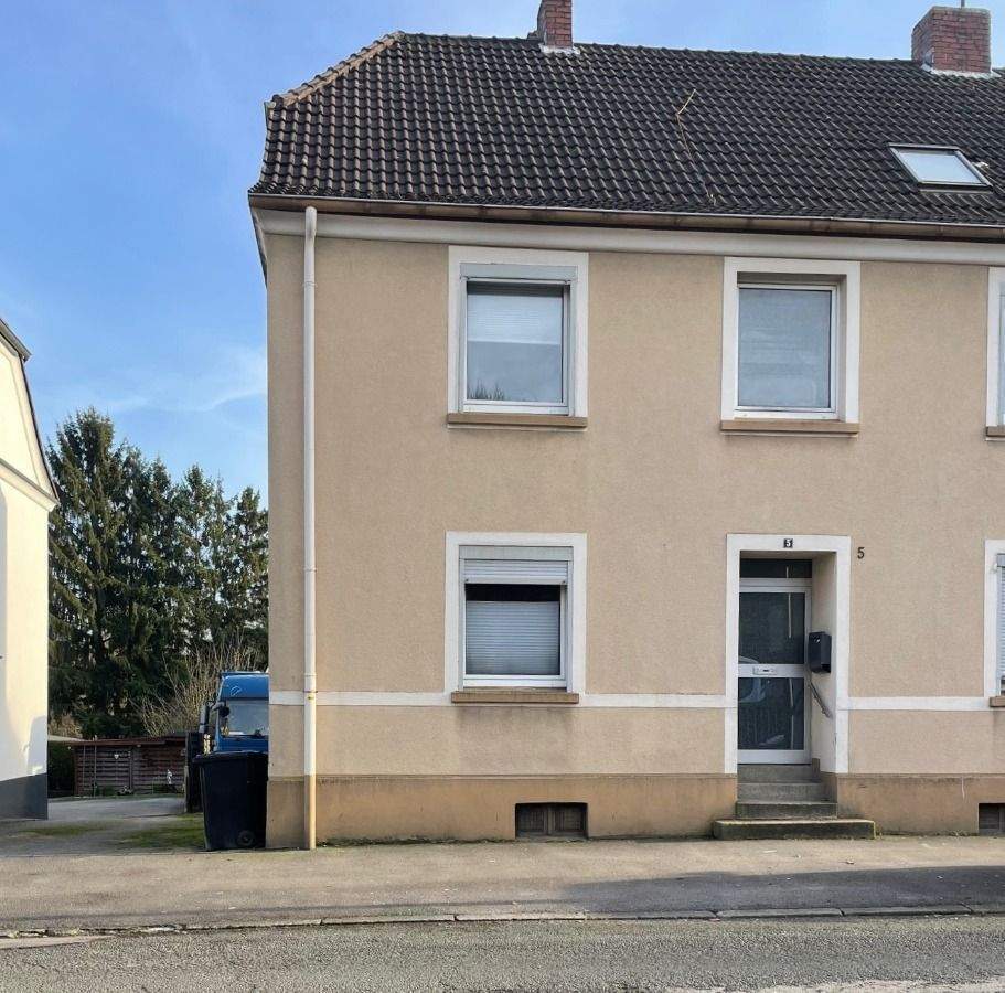 *** Dreifamilienhaus mit großem Garten in ruhiger Umgebung ***