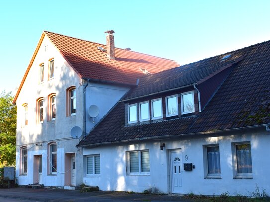 Ihr Investment-Highlight ! Saniertes Mehrfamilienhaus mit Gewerbe - die goldene Perle unter den Anlageobjekten