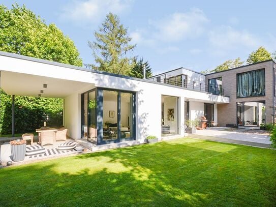 Traumhaft schönes Architektenhaus in Isernhagen-Süd!