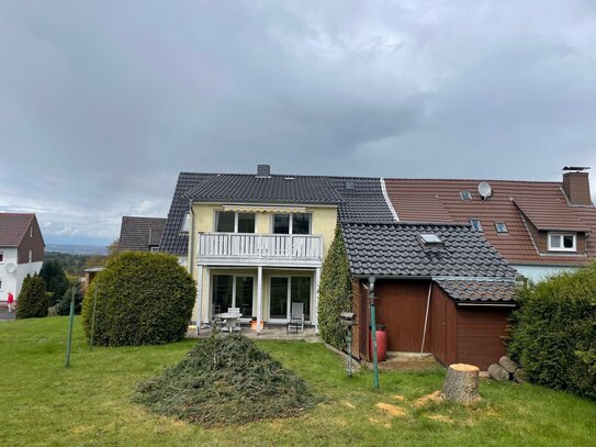 Großzügiges Einfamilienhaus mit sonnigem Grundstück in Söhrewald/Wellerode