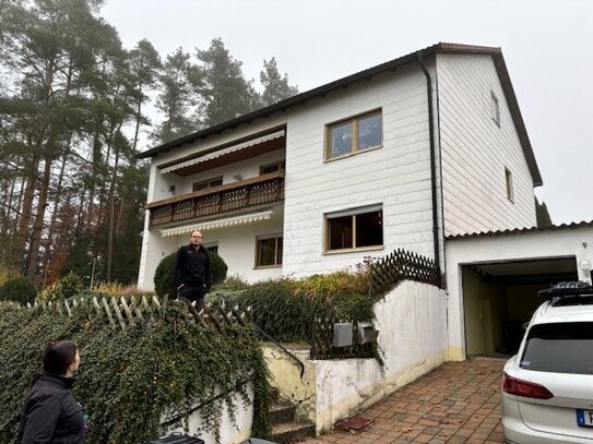 1/2 Haus-EG Wohnung-leicht ren.bedürftig