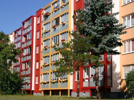 Verglaster XXL-Balkon, moderne Ausstattung - TOP WOHNUNG