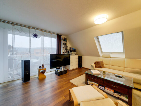 Attraktive, top gepflegte, moderne 4-Zimmer-Maisonette Wohnung in begehrter Lage mit Ausblick