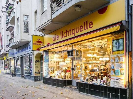 Ladenfläche mit viel Lagermöglichkeiten