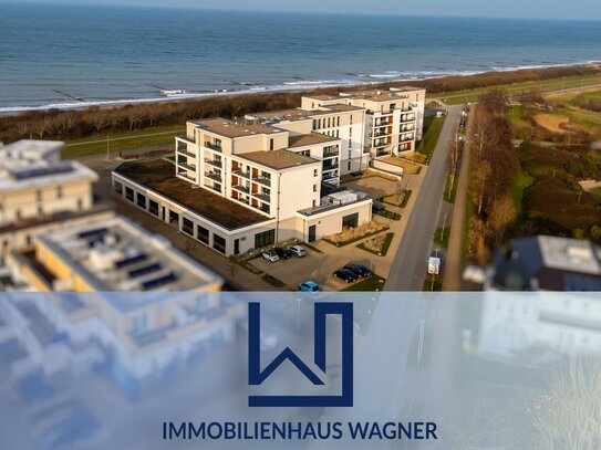 Direkt an der Ostsee - Möbliertes Ferienapartment mit Meerblick, Balkon und TG-Stellplatz