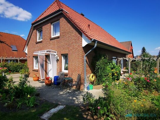 Dr. Lehner Immobilien NB - Schmuckes Einfamilienhaus am Stadtrand ruhig gelegen