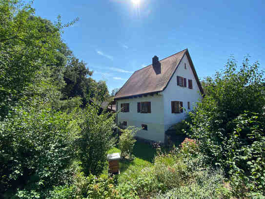 Charmantes Einfamilienhaus in idyllischer Lage - Ihr neues Zuhause im Grünen