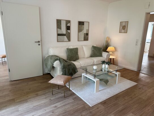 Provisionsfrei! Renovierte 3-Zimmer-Wohnung in bester Lage - mit TG-Stellplatz, Balkon, EBK