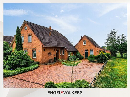 Schönes Wohnhaus mit separater Wohnung und traumhaftem Weitblick!