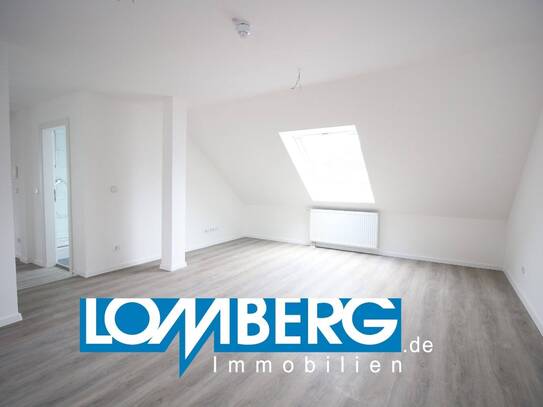 FRISCH RENOVIERTE 2-ZIMMER DACHGESCHOSS WOHNUNG ZU MIETEN!