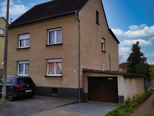 Einfamilienhaus für Familie zum Sanieren