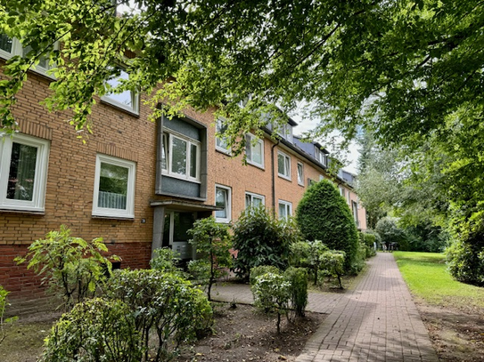 Schöne Wohnung mit Balkon in ruhiger Lage