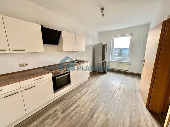 2-Zimmer-Wohnung mit Einbauküche & Tageslichtbad mit Badewanne in begehrter Stadtlage