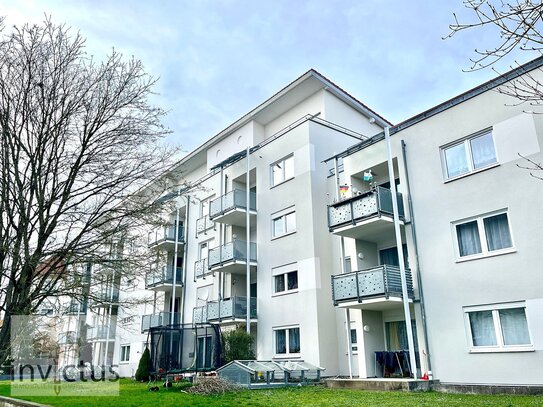 Helle DG-Wohnung mit Aussicht! Dachterrasse und TG-Stellplatz inkl.