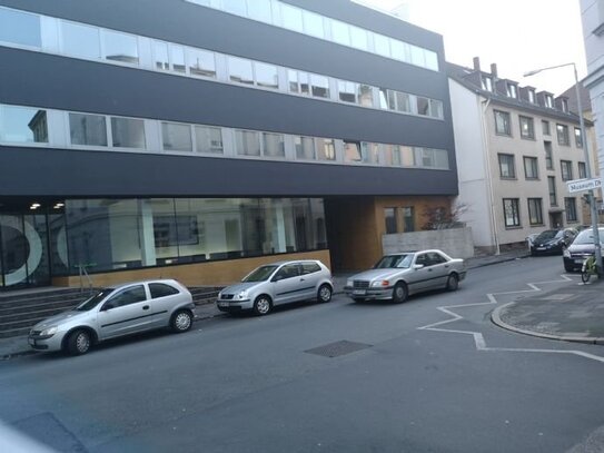 Wohnen am Museum mit Dachterrasse! Luxuriöse 2 Raum Maisonettewohnung - zu Fuß zum Bahnhof - zu Fuß in die Stadt