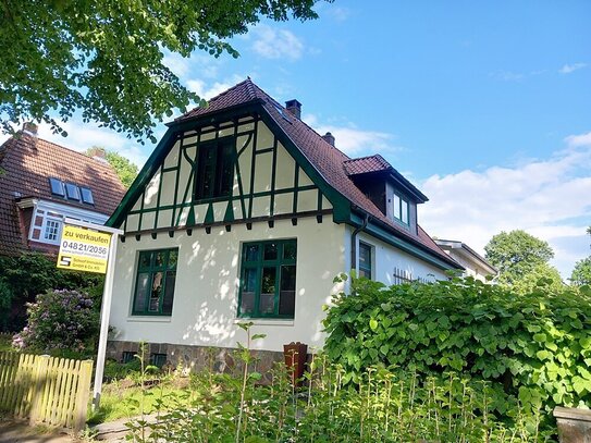 Individuelles Wohnen im malerischen Dichterviertel von Itzehoe!