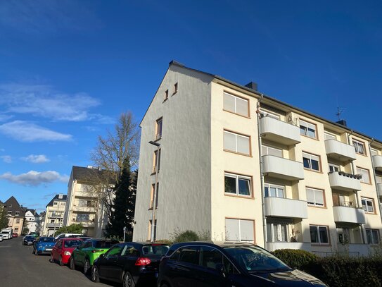 Auf der Steinrausch - 2 ZKB Wohnung mit Balkon!