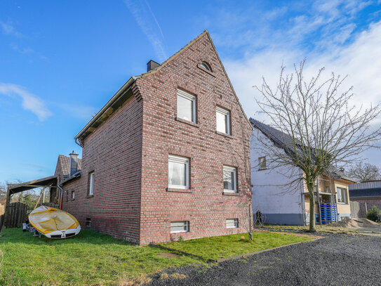 Freistehendes Einfamilienhaus - Historischer Charme und vielfältige Möglichkeiten auf 2.150 m²