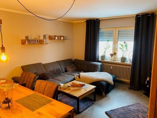 2 Zimmer, KDB, 60 m², zu vermieten