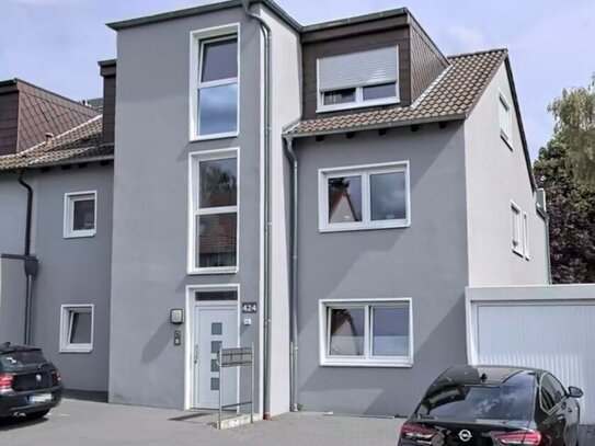 Penthousewohnung mit Dachterrasse und Außenstellplatz in guter Lage von Eichlinghofen