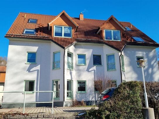 Moderne Maisonettewohnung mit EBK und PKW-Stellplatz in Top-Lage