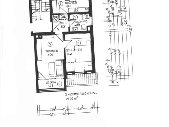 schöne, renovierungsbedürftige 2 ZKB Dachgeschoßwohnung in sehr guter (Pendler-)Lage