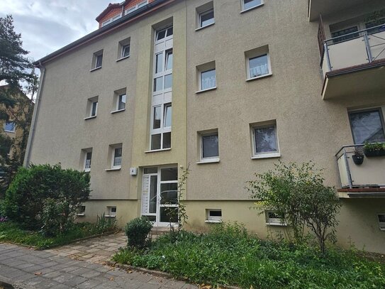 2 Zimmerwohnung mit EBK in Vieselbach