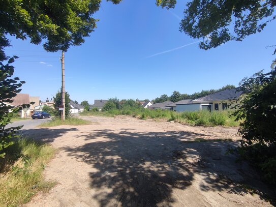 Teutschenthal: schönes Baugrundstück „Am Schlosspark“