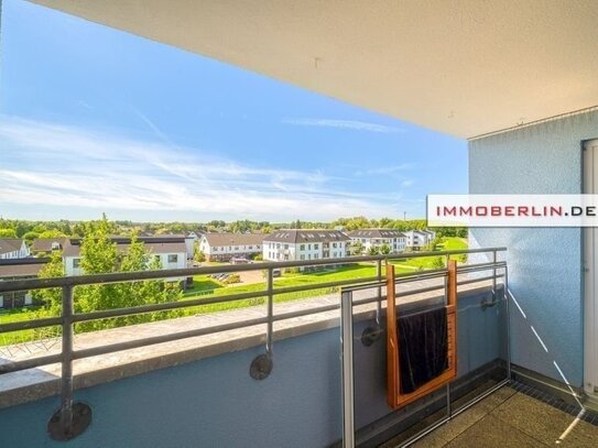 IMMOBERLIN.DE - Sonnendurchflutete barrierefreie Wohnung mit Südwestloggia, Lift & 2 Tiefgaragenplätze