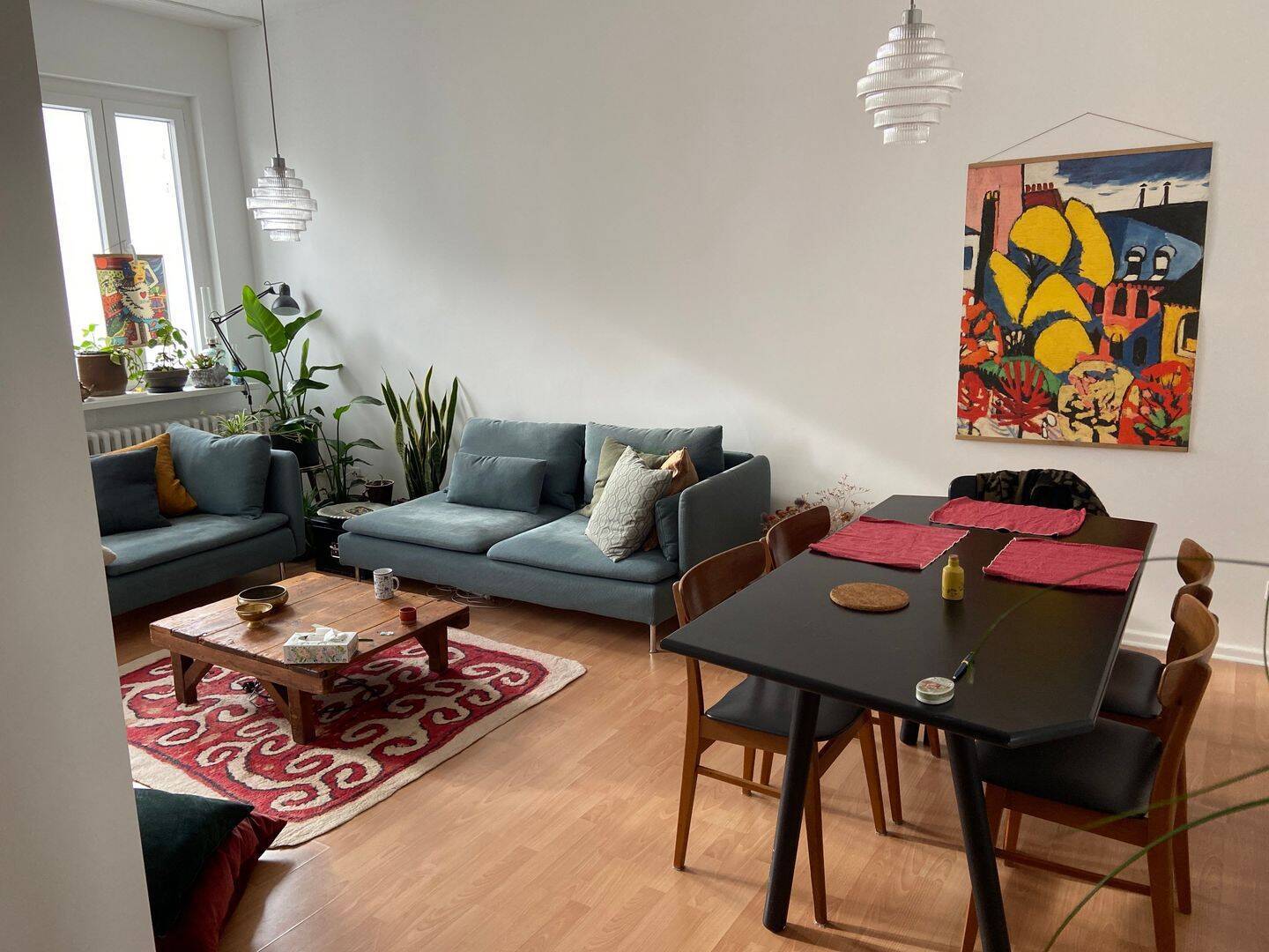 Move-In Ready Berlin Apartment | Furnished | Balcony | Near Gesundbrunnen Station - Photo 1