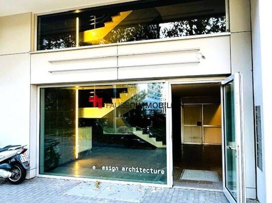 MITTE- SPITTELMARKT ca. 450 m² LÄSSIG-FLÄCHE FÜR EURE VORHABEN 15,-€ NK/ m² & EIGENER ZUGANG