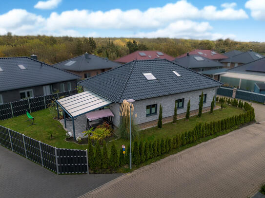 Modernes Wohnen im Herzen von Potenburg - Stilvoller Bungalow mit großzügigem Raumkonzept