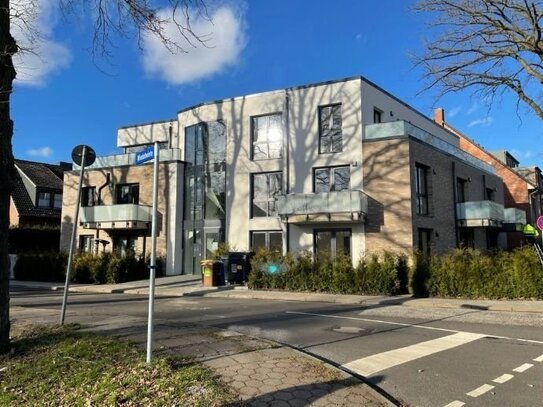 Geräumige 3 Zimmer-Wohnung mit zwei Balkonen in Wedel