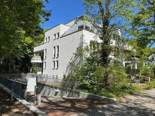 2,5-Zimmer-Maisonette-Dachgeschosswohnung mit Grünblick in ruhiger Wohnlage - Potsdam-Babelsberg-Süd