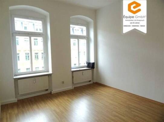 Charmante Altbauwohnung in bester Lage sucht Sie!