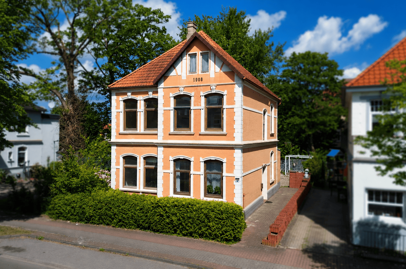 Real Estate Title Image Background