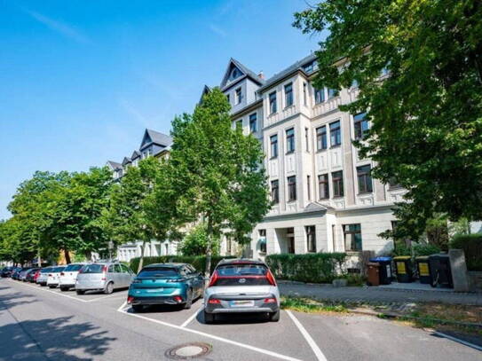 neuwertige 4 Raum Maisonette mit Loggia ruhige Lage