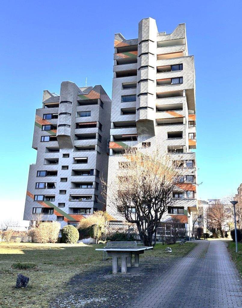 Stuttgart-Neugereut: Großzügig wohnen - oder Platz für die Familie, aber immer mit Aussicht