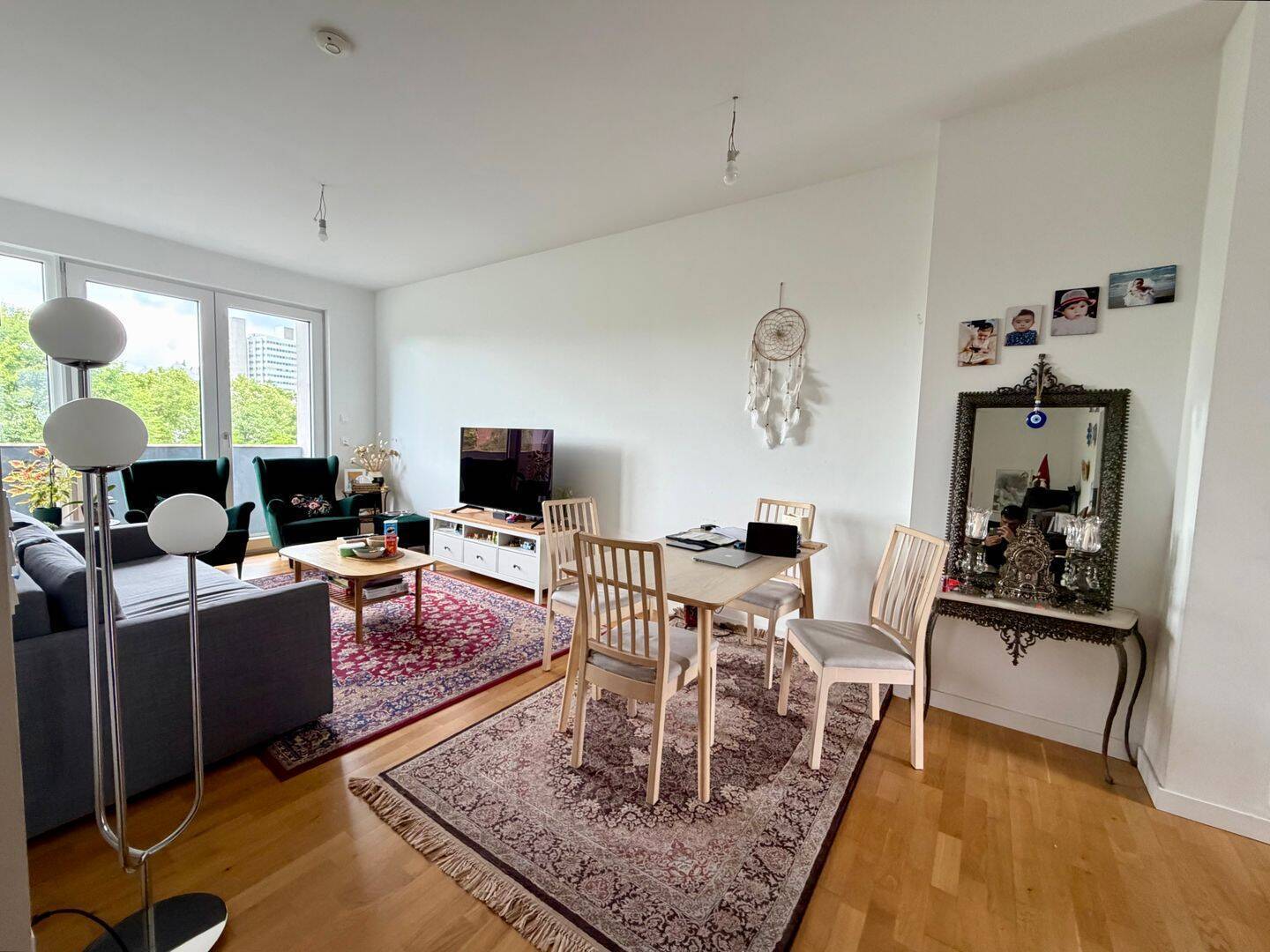 Traumhafte 2- Zimmerwohnung in Berlin Mitte mit 2 Balkonen - Unbefristet ! - Foto 1