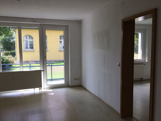 3-Raum-Wohnung mit Balkon im Erdgeschoss