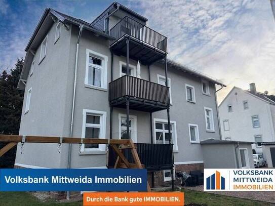 Hochwertige 4-Raum-Wohnung mit Balkon!