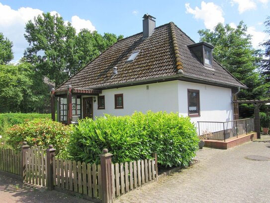 Einfamilienhaus mit wundervollem Garten, 10 Minuten bis Ostsee/Strand