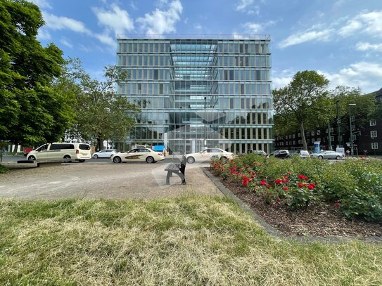 Repräsentative Büroflächen am Kennedydamm zur Miete. Moderne Büroausstattung, Tiefgarage