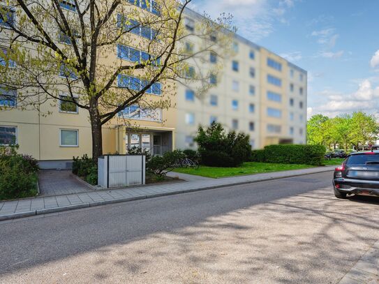 Sofort frei ! Attraktive 2- Zimmer-Eigentumswohnung in Regensburg - Reinhausen