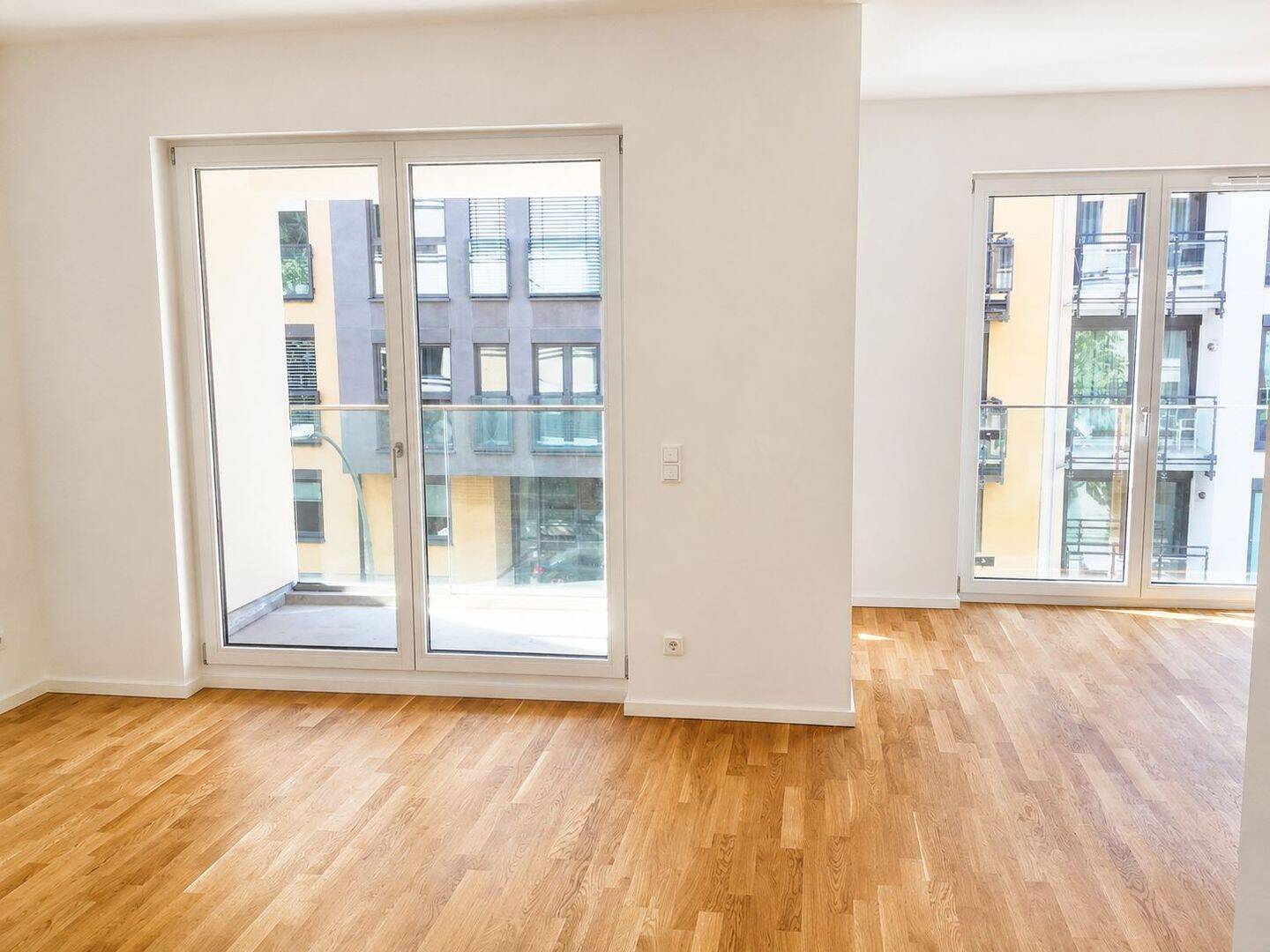 Besichtigung Donnerstag, 30.07., 16:30 Uhr | 2 Zimmer mit Loggia und Südbalkon in Berlin-Mitte - Photo 1