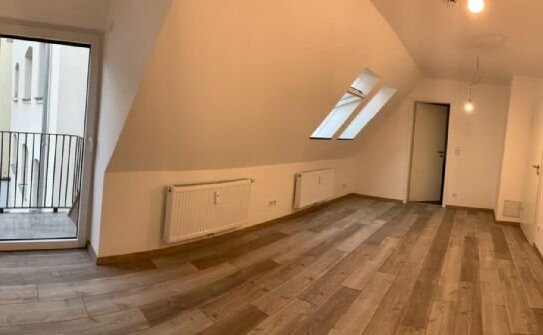 Neu sanierte 2-Zimmer-Wohnung in der Altstadt