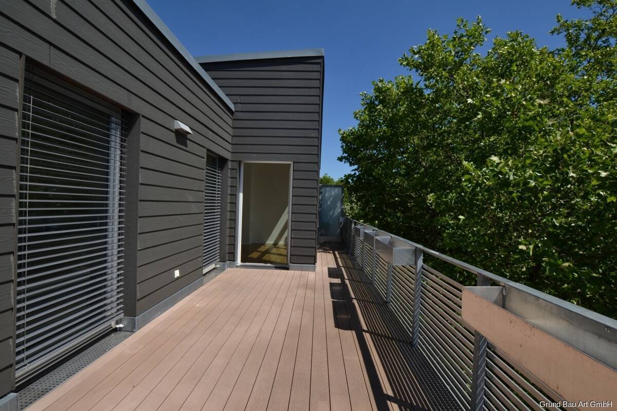 Modernes Penthouse mit großer Terrasse im schönen Dahlem - Photo 1
